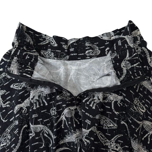 Folter Skater Skirt Womens Size XL Black Dinosaur Print Kitsch Academia Science - Picture 4 of 11